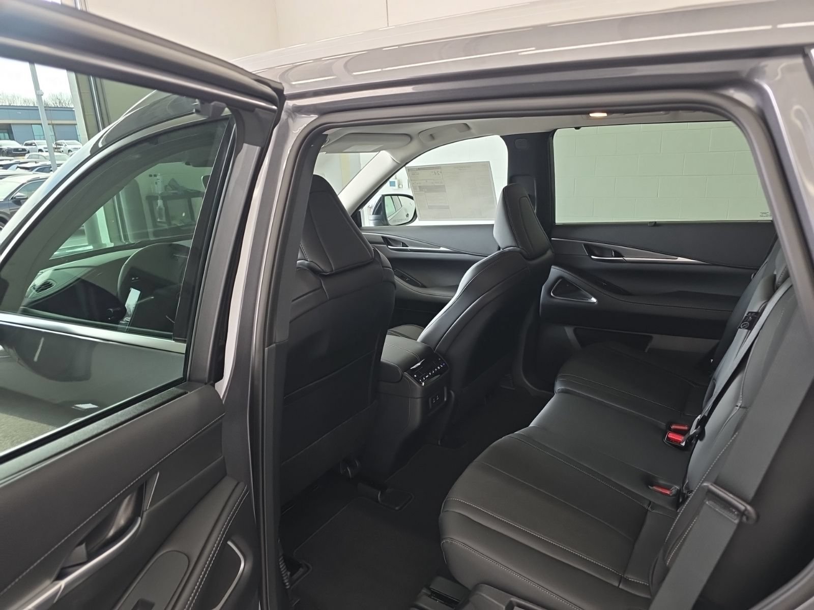 New 2026 INFINITI QX60 Luxe w/ Cargo Package AWD/4WD image 18
