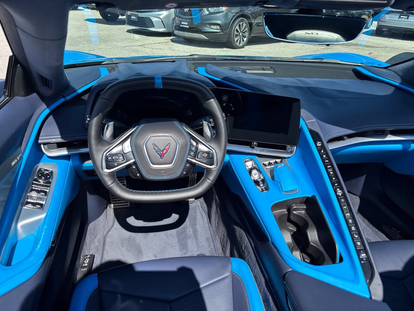 Used 2023 Chevrolet Corvette Stingray Premium Conv w/ Z51 Performance Package RWD image 14