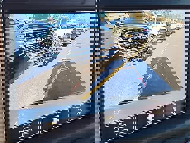 Used 2021 Chevrolet Silverado 1500 LT w/ Safety Package image 20