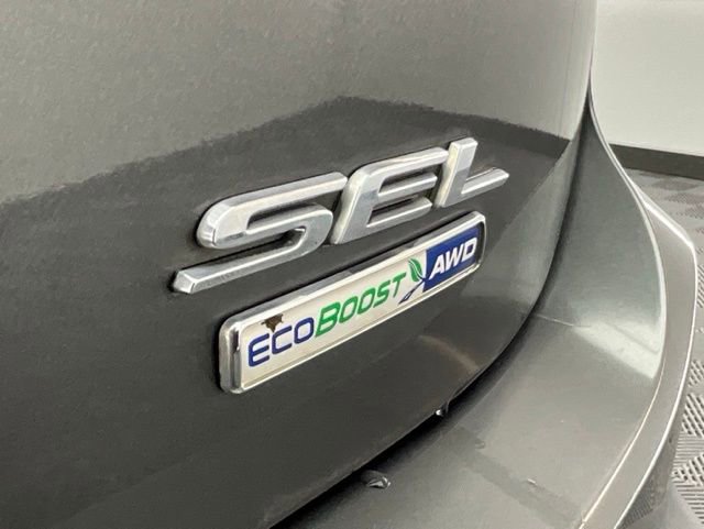 Used 2018 Ford Edge SEL image 26