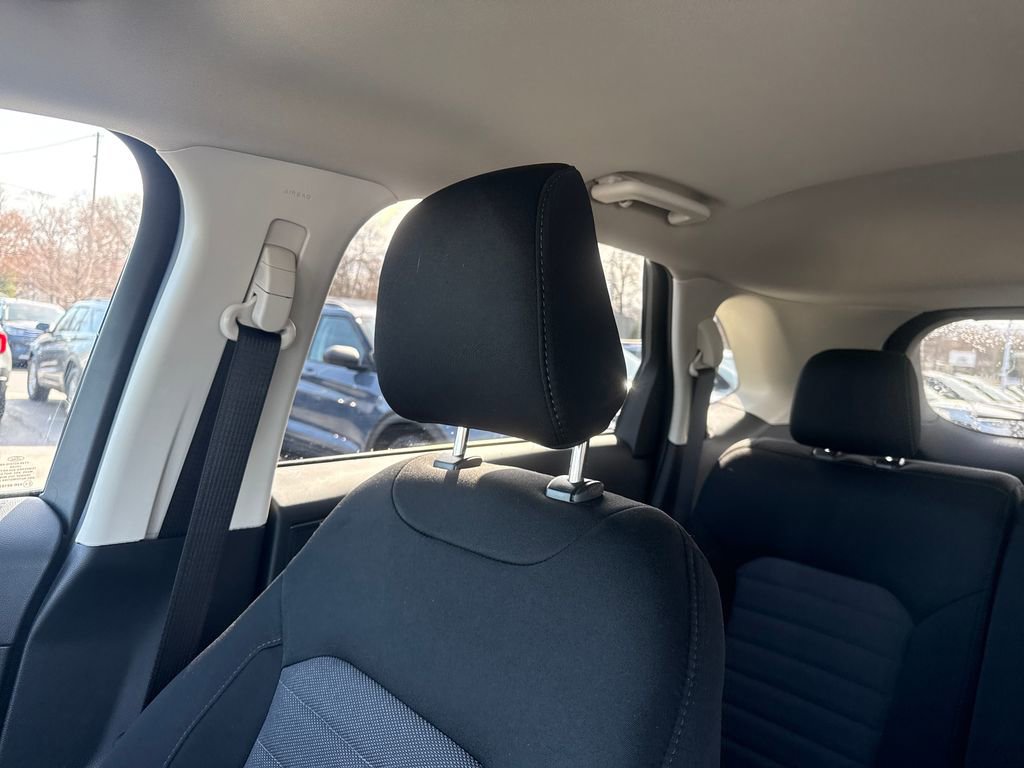 Used 2024 Ford Edge SE image 34