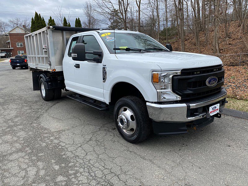 Used 2022 Ford F350 XL w/ Power Equipment Group image 3