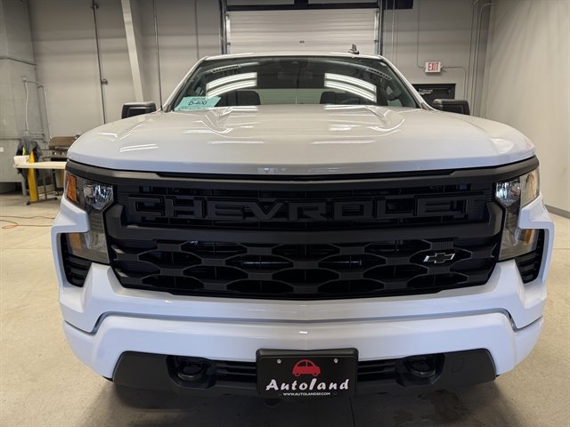 Used 2023 Chevrolet Silverado 1500 Custom w/ LPO, Dark Essentials Package AWD/4WD image 2