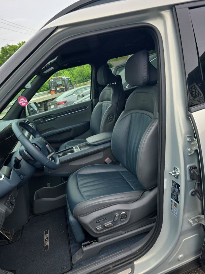 Certified 2024 Kia EV9 GT-Line AWD/4WD image 6
