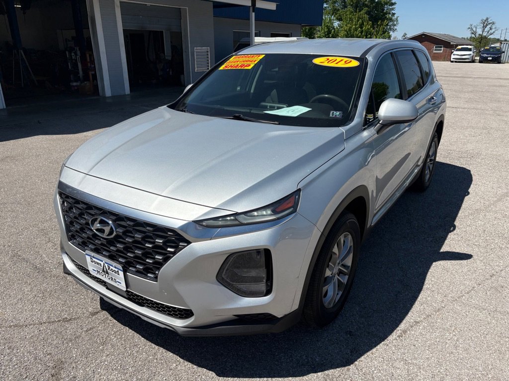 Used 2019 Hyundai Santa Fe SE AWD/4WD image 7