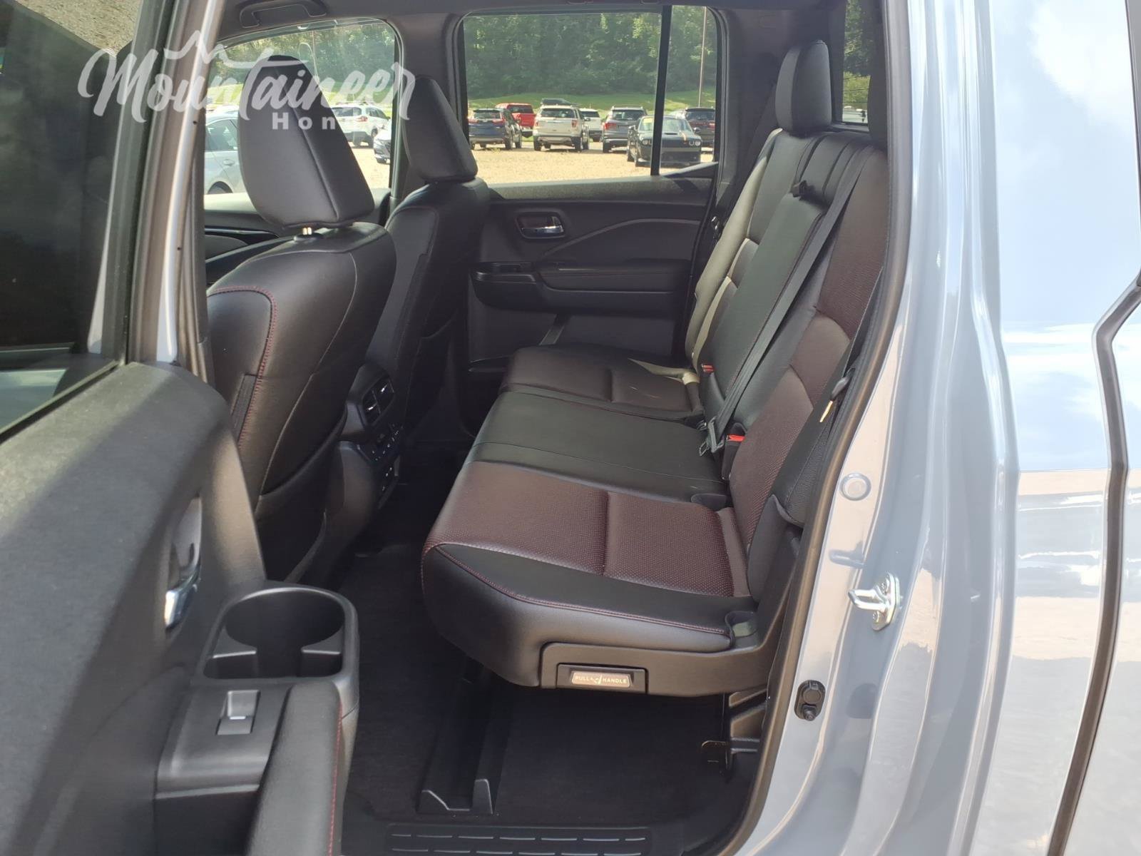 Certified 2024 Honda Ridgeline Black Edition image 16