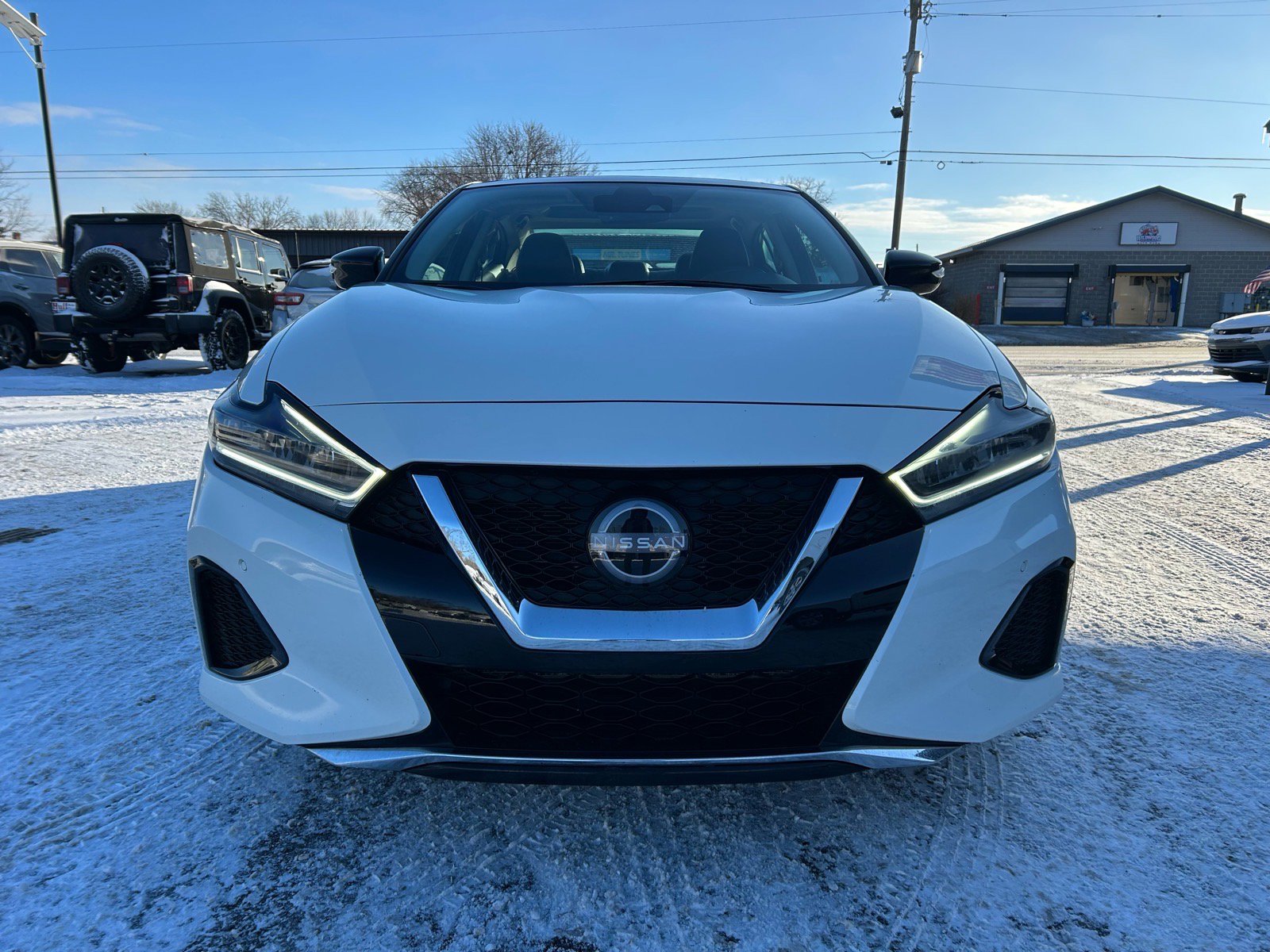 Used 2023 Nissan Maxima SL image 3