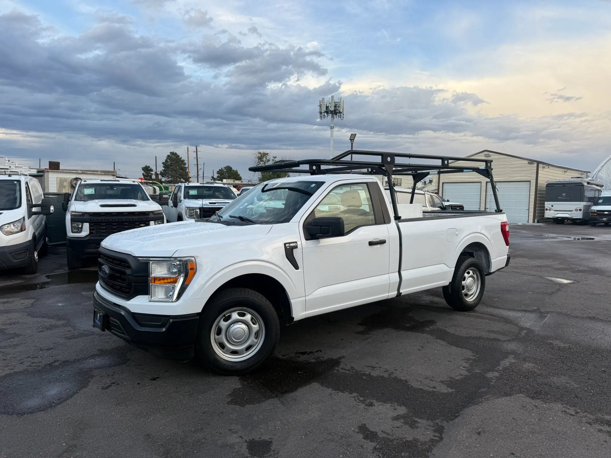 Used 2021 Ford F150 XL RWD image 2