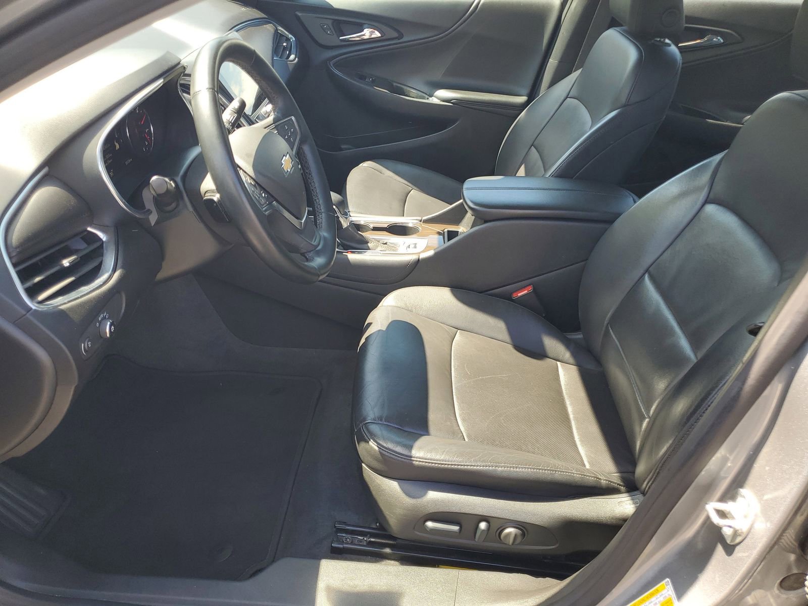 Used 2024 Chevrolet Malibu LT image 5