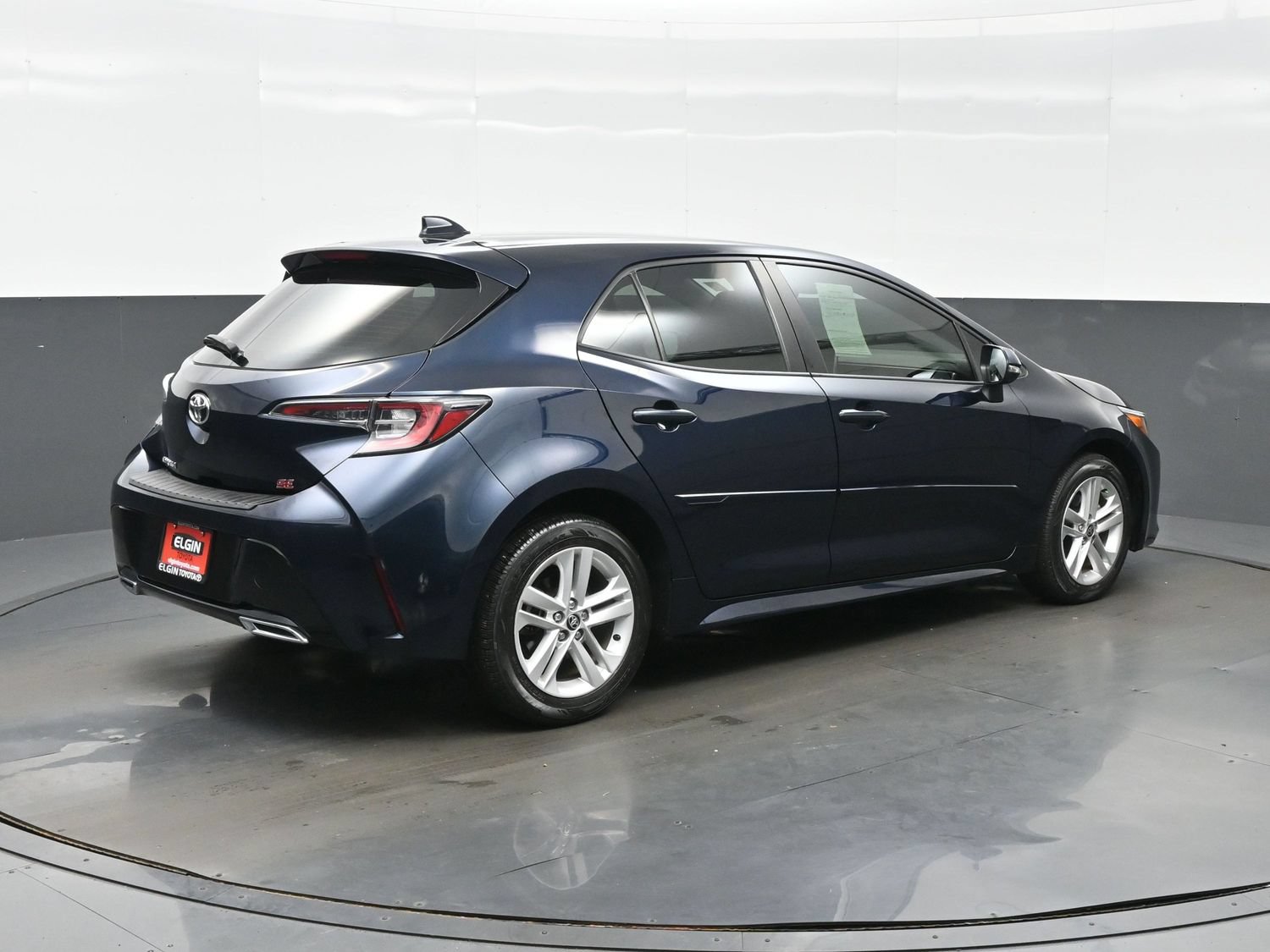 Used 2020 Toyota Corolla SE FWD image 6
