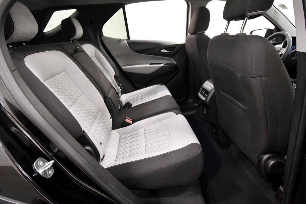 Used 2023 Chevrolet Equinox LT AWD/4WD image 18