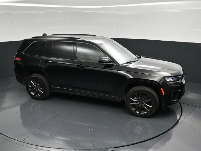 Used 2026 Jeep Grand Cherokee Limited AWD/4WD image 49