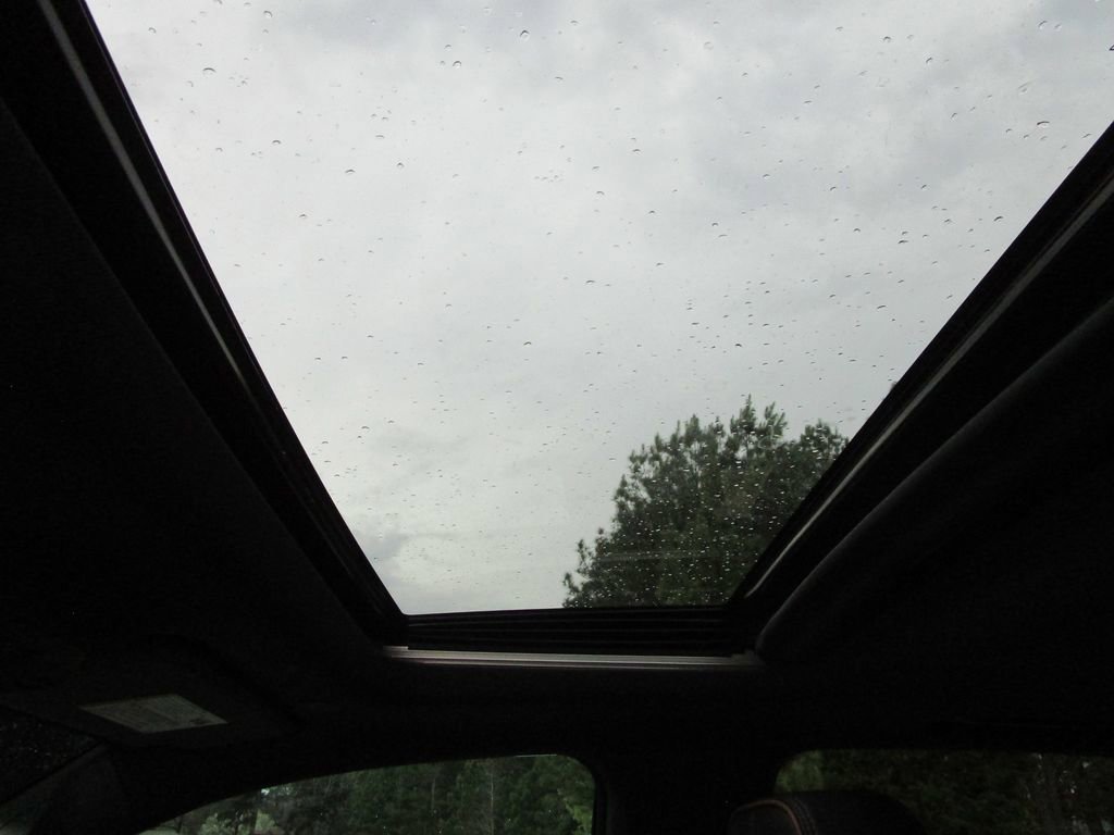 Used 2025 GMC Canyon AT4 w/ Technology Plus Package image 43