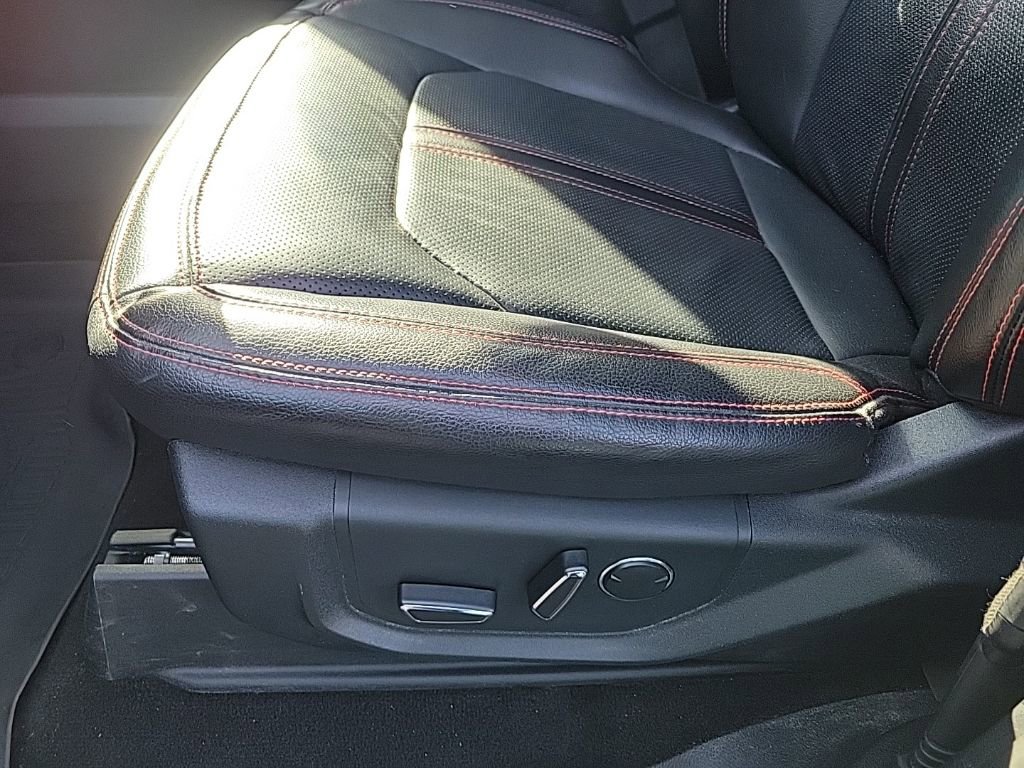 Used 2021 Ford Expedition Max Limited image 9