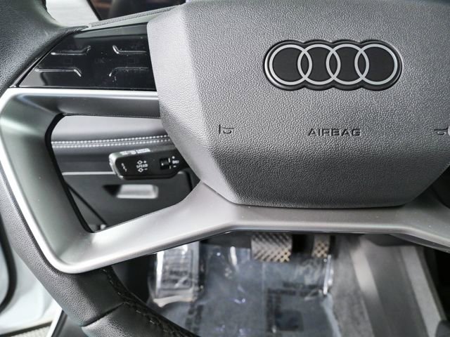 Used 2025 Audi Q6 e-tron Premium w/ Convenience Package RWD image 13