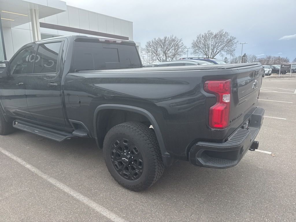 Used 2024 Chevrolet Silverado 2500 LTZ w/ LTZ Plus Package image 12