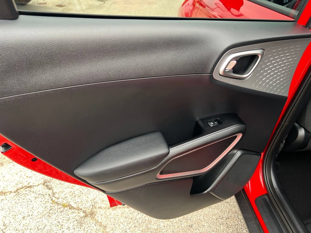 Certified 2023 Kia Soul S FWD image 10