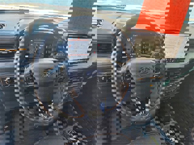 Certified 2025 Ford Maverick Tremor image 6