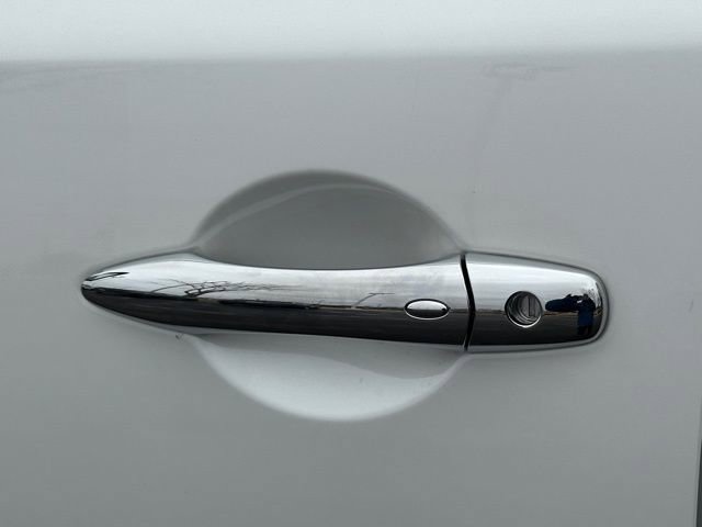 Certified 2024 Nissan Armada SL w/ Captain's Chairs Package image 14