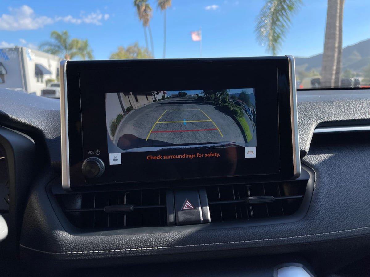 Used 2025 Toyota RAV4 LE FWD image 32
