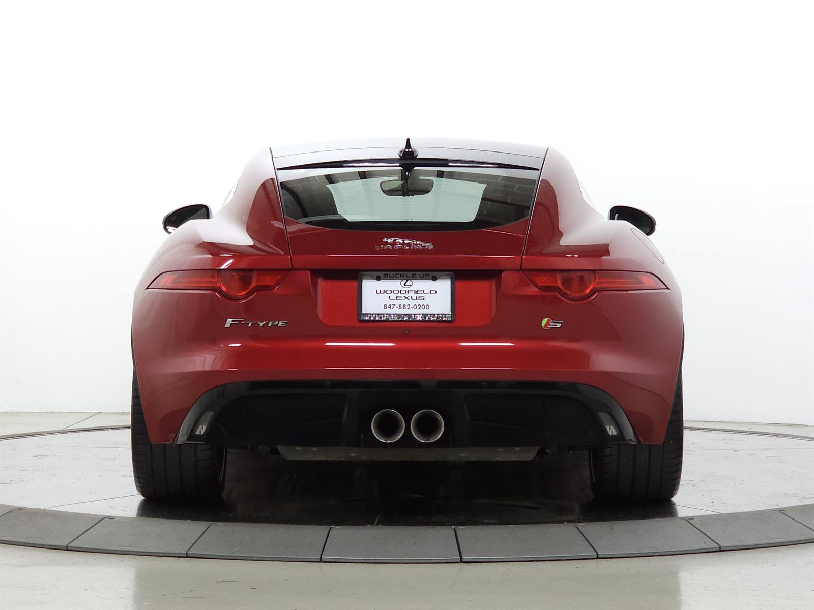 Used 2015 Jaguar F-TYPE S RWD image 6