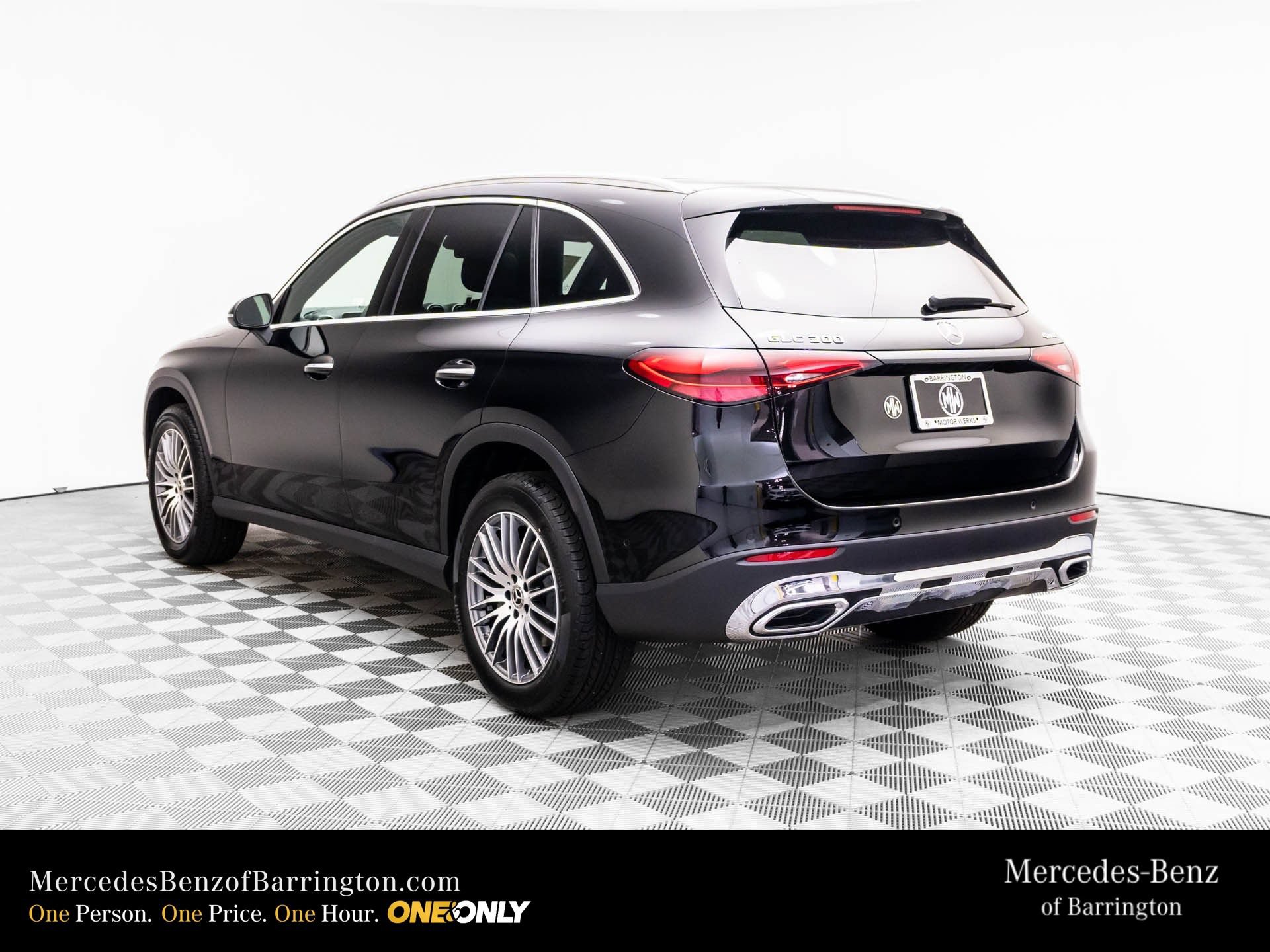 New 2026 Mercedes-Benz GLC 300 4MATIC image 3