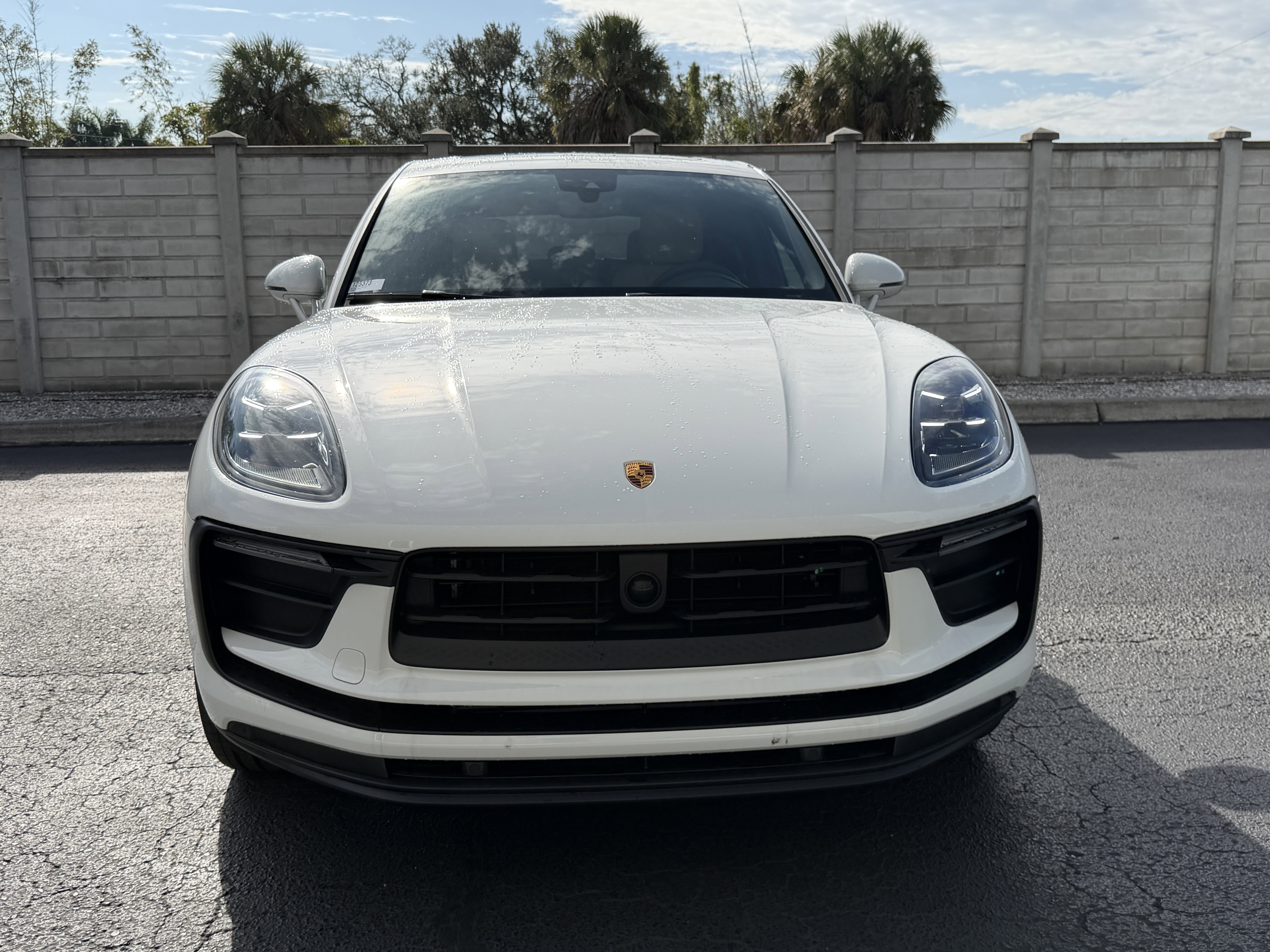 New 2025 Porsche Macan image 9