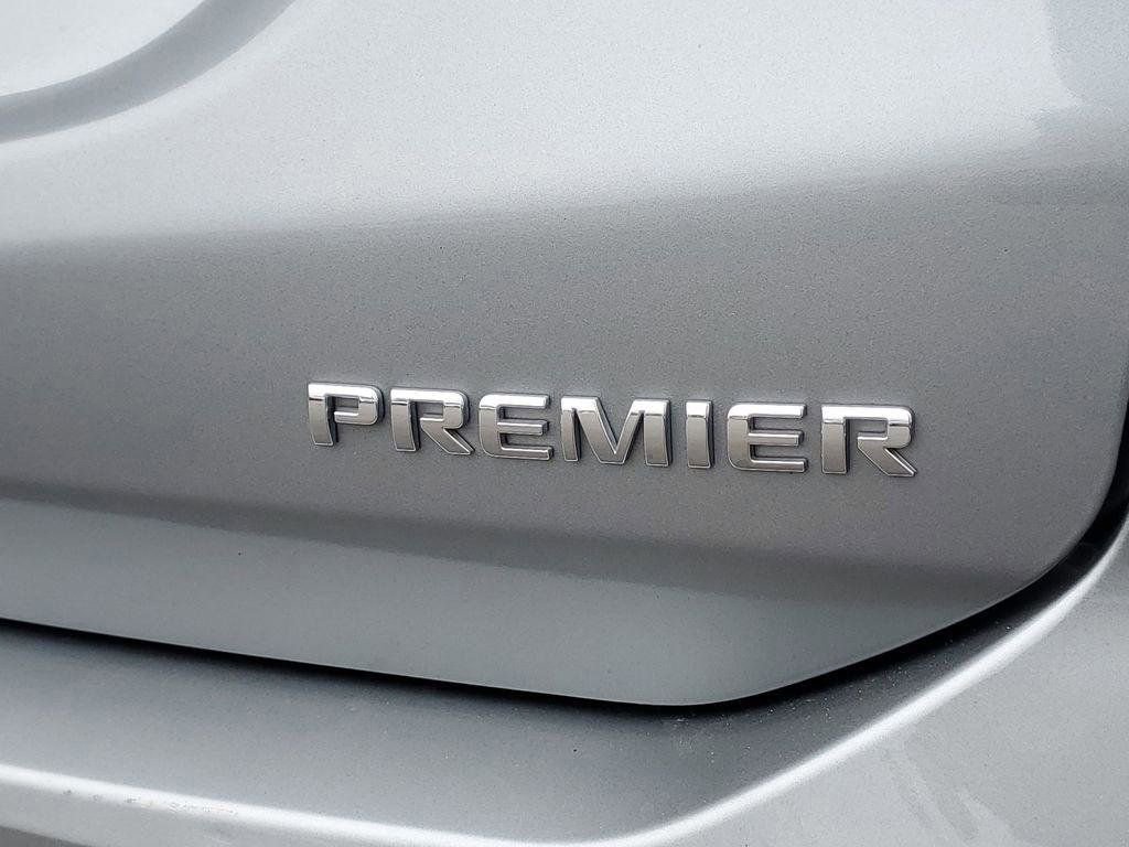 Used 2023 Chevrolet Equinox Premier image 34
