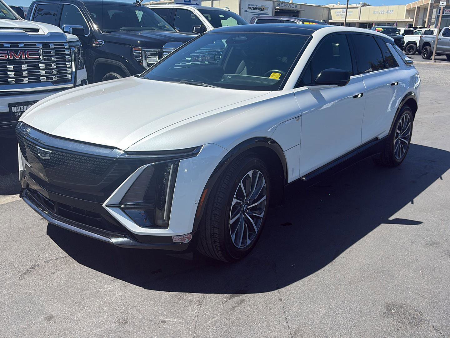 Used 2024 Cadillac Lyriq Sport image 1