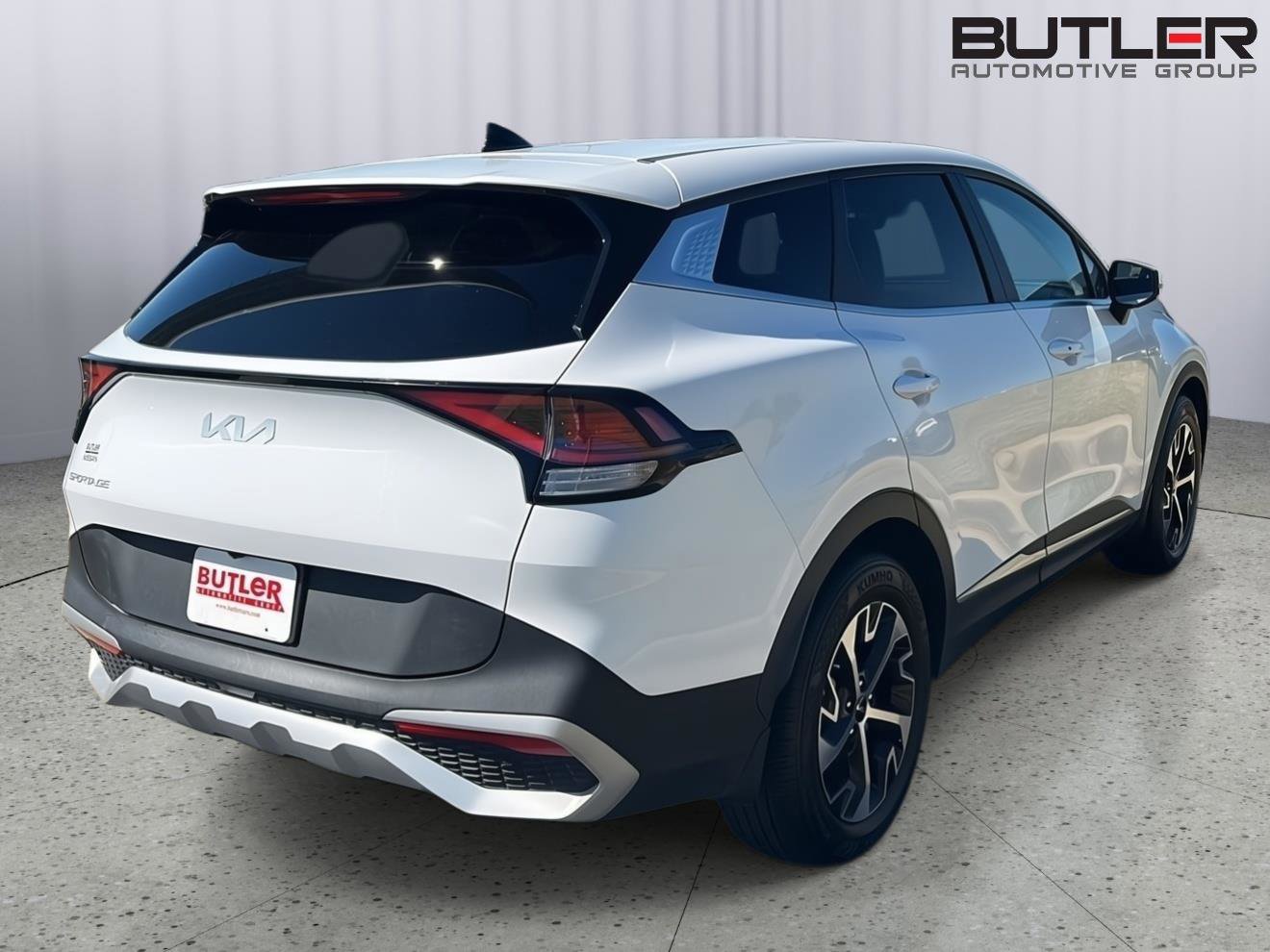 Used 2023 Kia Sportage EX image 6