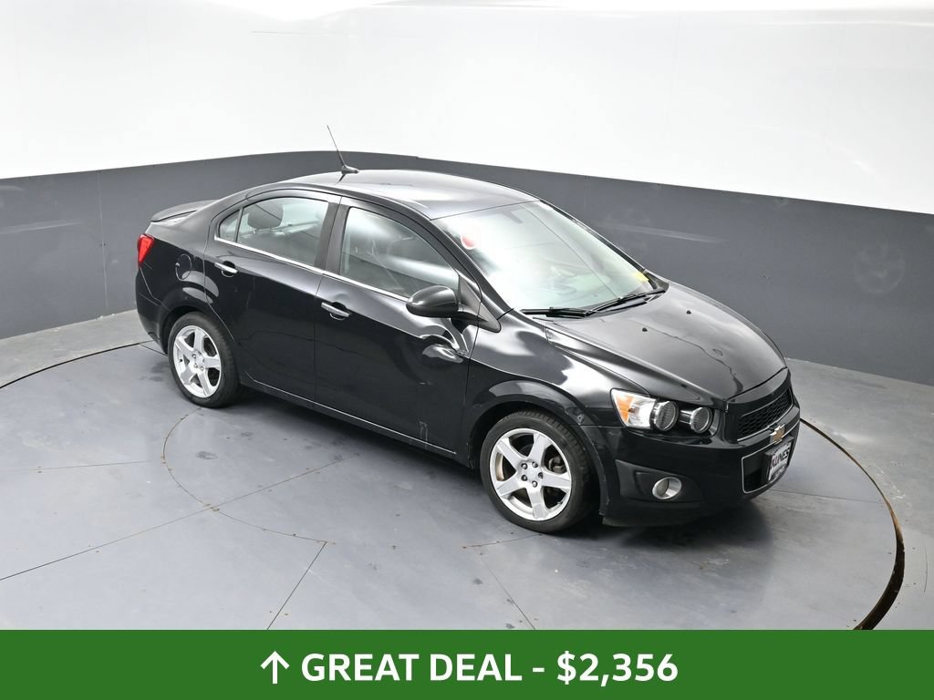 Used 2014 Chevrolet Sonic LTZ FWD image 42