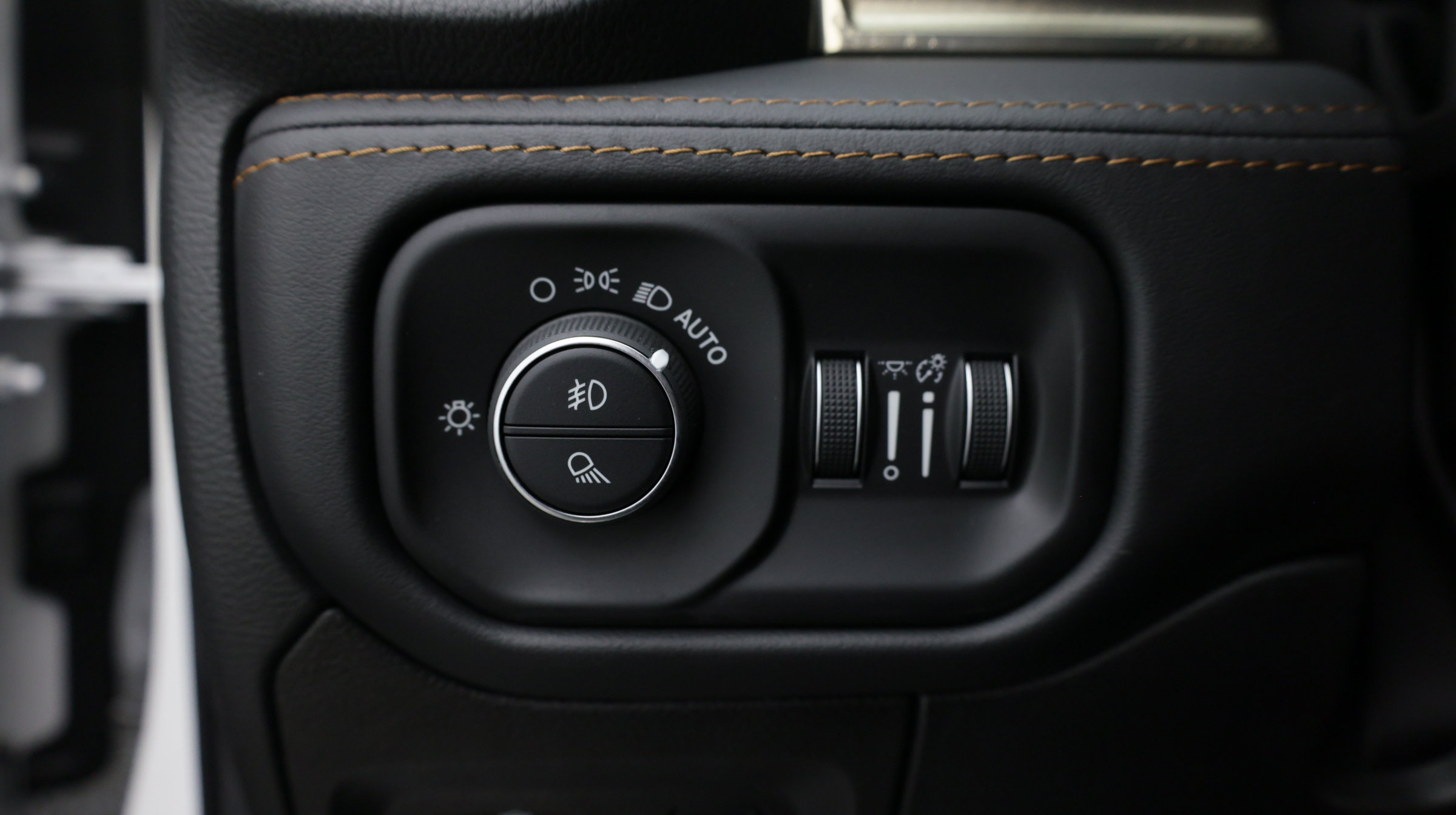 Used 2022 RAM 1500 Limited RWD image 21