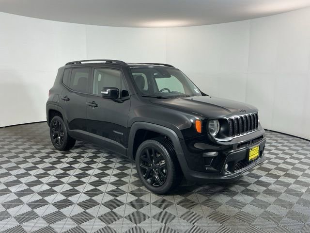 Used 2022 Jeep Renegade Altitude AWD/4WD image 3