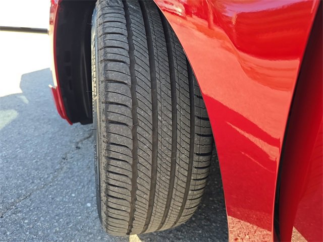 Used 2025 Toyota Camry XSE image 30