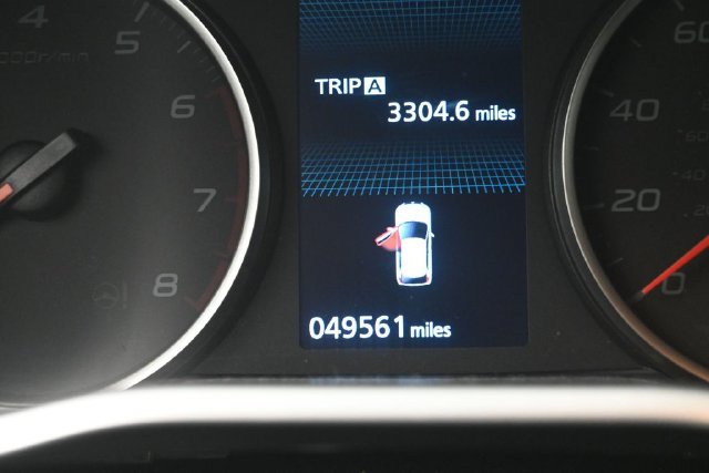 Used 2024 Mitsubishi Eclipse Cross SEL AWD/4WD image 18