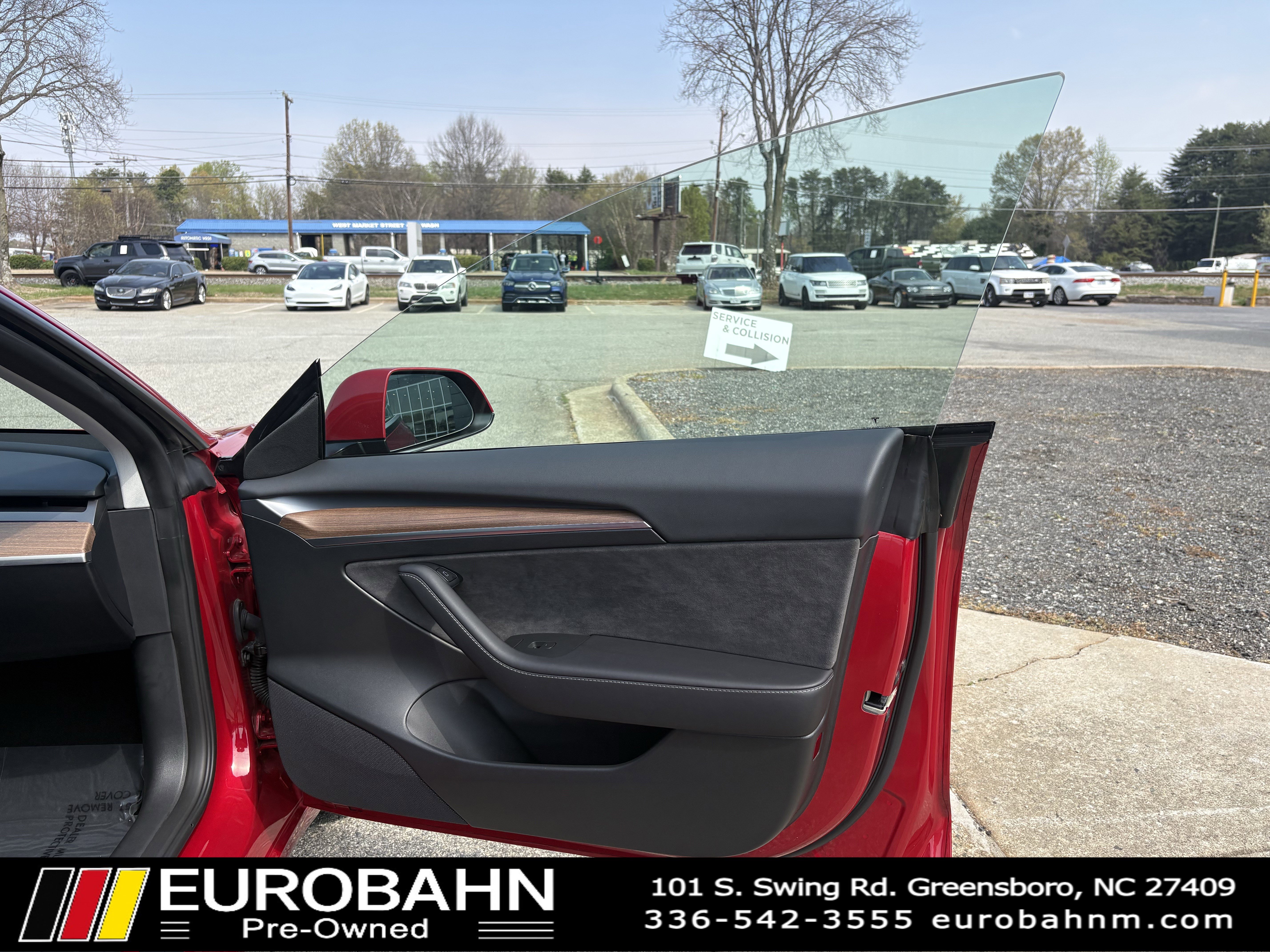 Used 2023 Tesla Model 3 Standard Range image 17