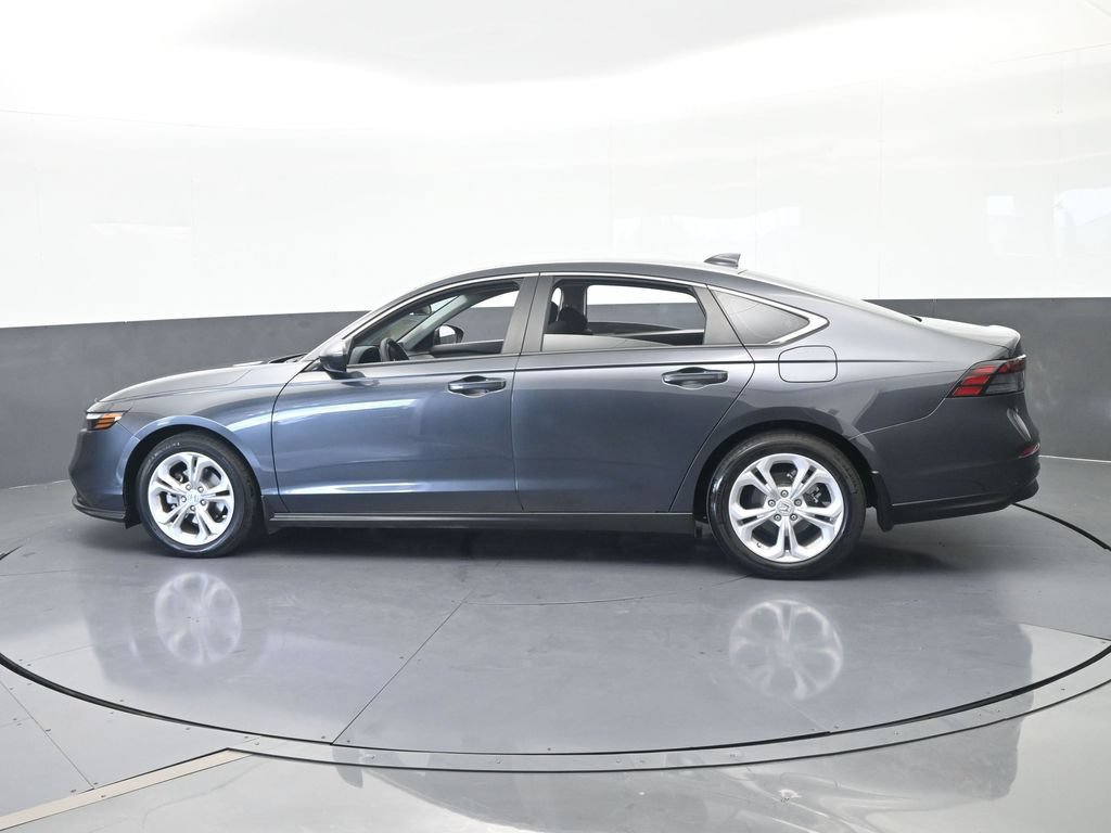 Used 2025 Honda Accord LX image 3