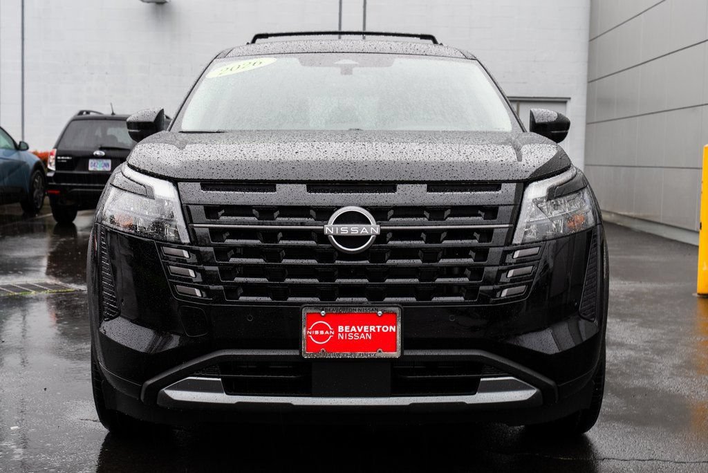 New 2026 Nissan Pathfinder SL AWD/4WD image 2