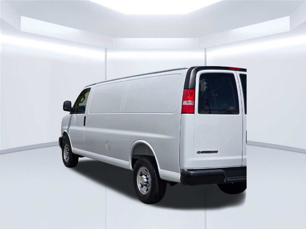 New 2026 Chevrolet Express 2500 Extended w/ Driver Convenience Package RWD image 42