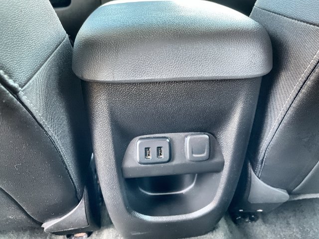 Used 2016 Chevrolet Colorado Z71 AWD/4WD image 29
