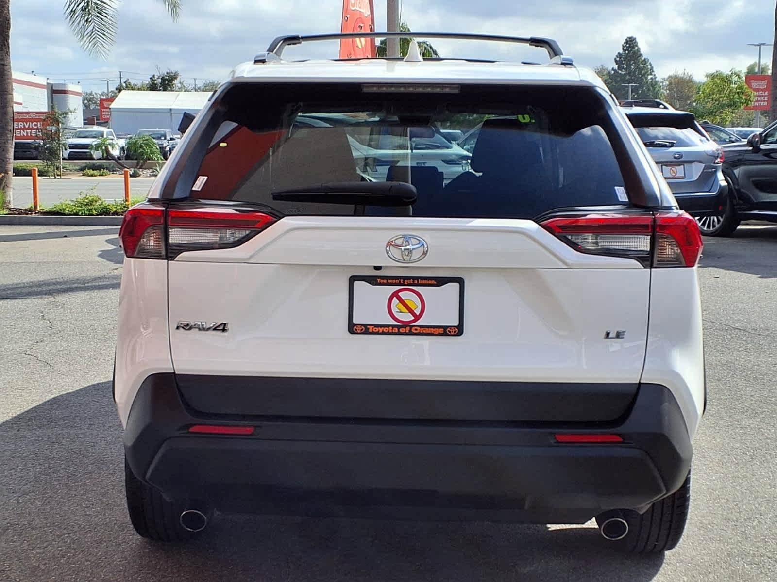 Used 2020 Toyota RAV4 LE w/ Carpet Mat Package FWD image 5