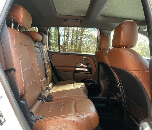 Used 2021 Mercedes-Benz GLB 250 4MATIC w/ AMG Line image 18