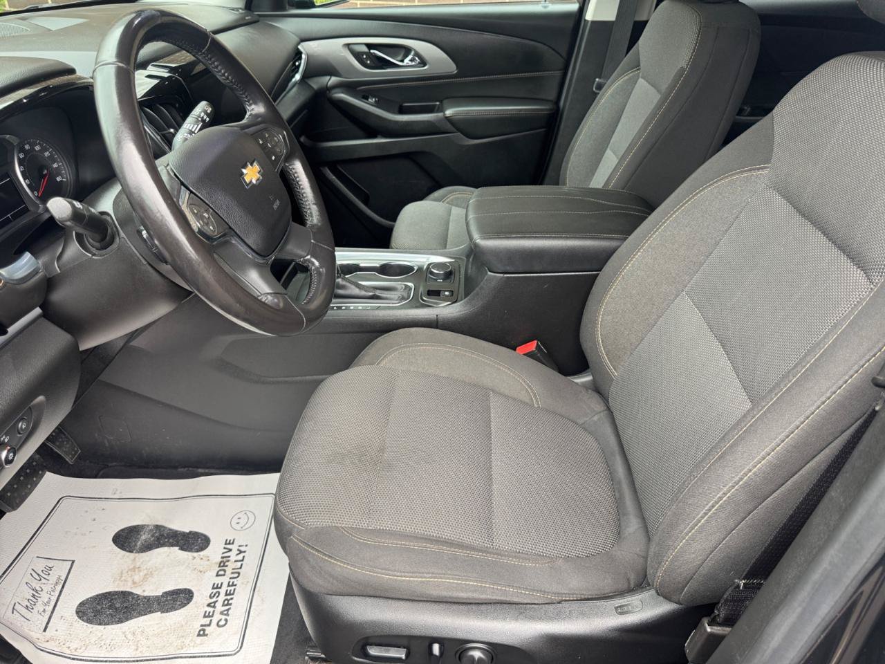 Used 2019 Chevrolet Traverse LT FWD image 5