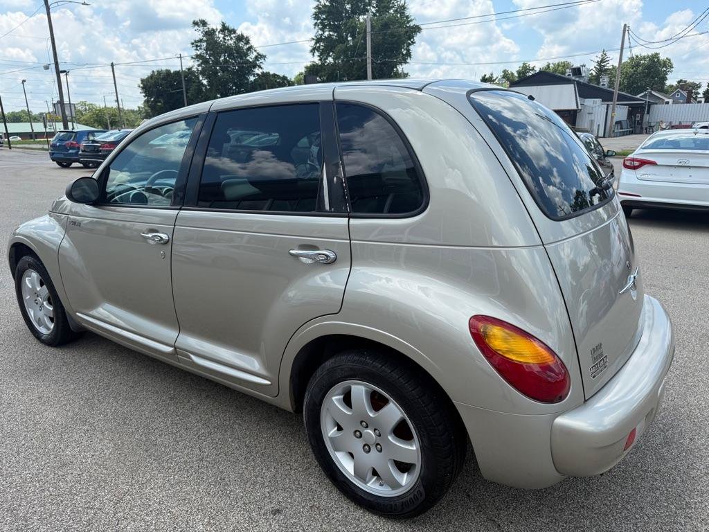 Used 2005 Chrysler PT Cruiser Limited FWD image 6
