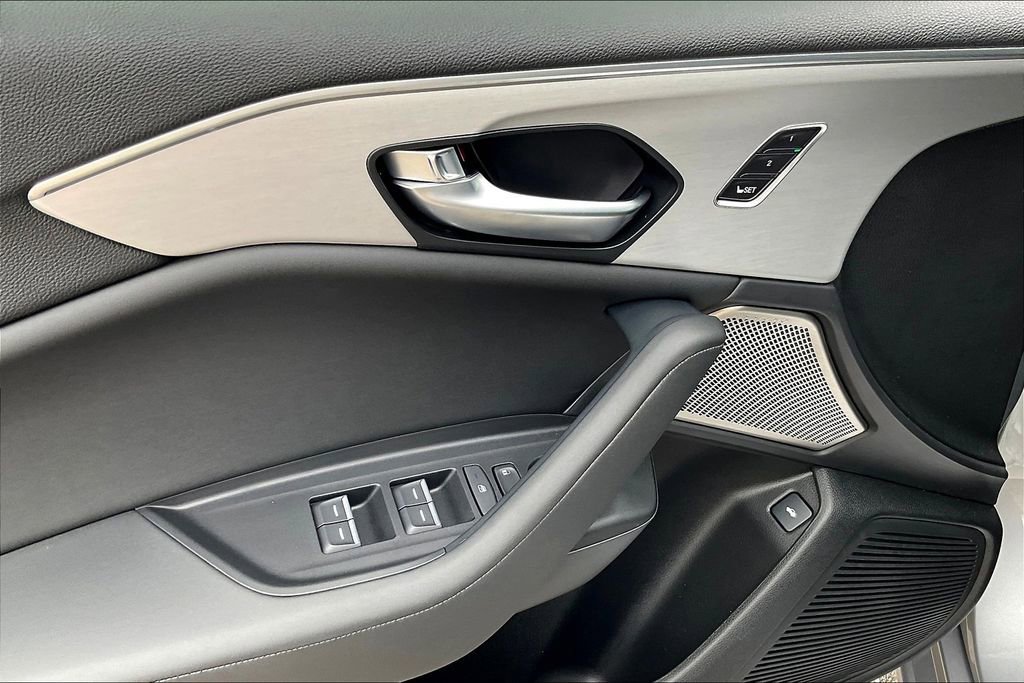 New 2025 Acura TLX w/ Technology Package FWD image 22