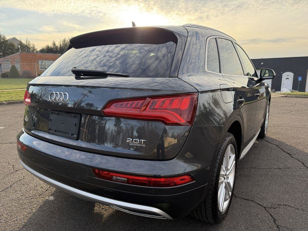 Used 2018 Audi Q5 2.0T Premium Plus AWD/4WD image 12