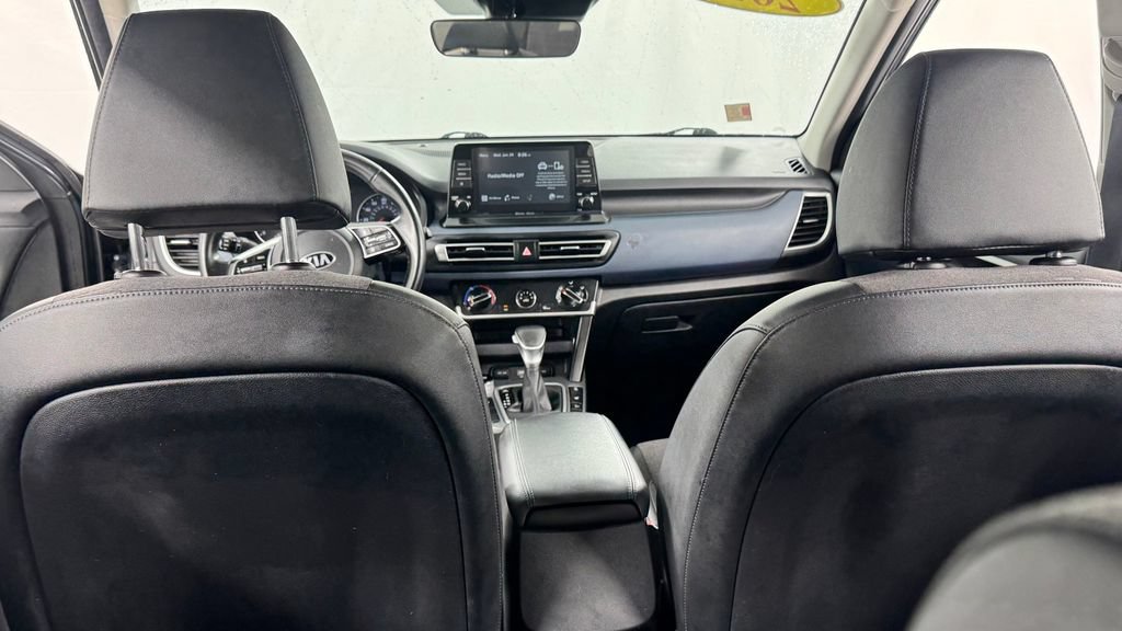 Used 2021 Kia Seltos S AWD/4WD image 17