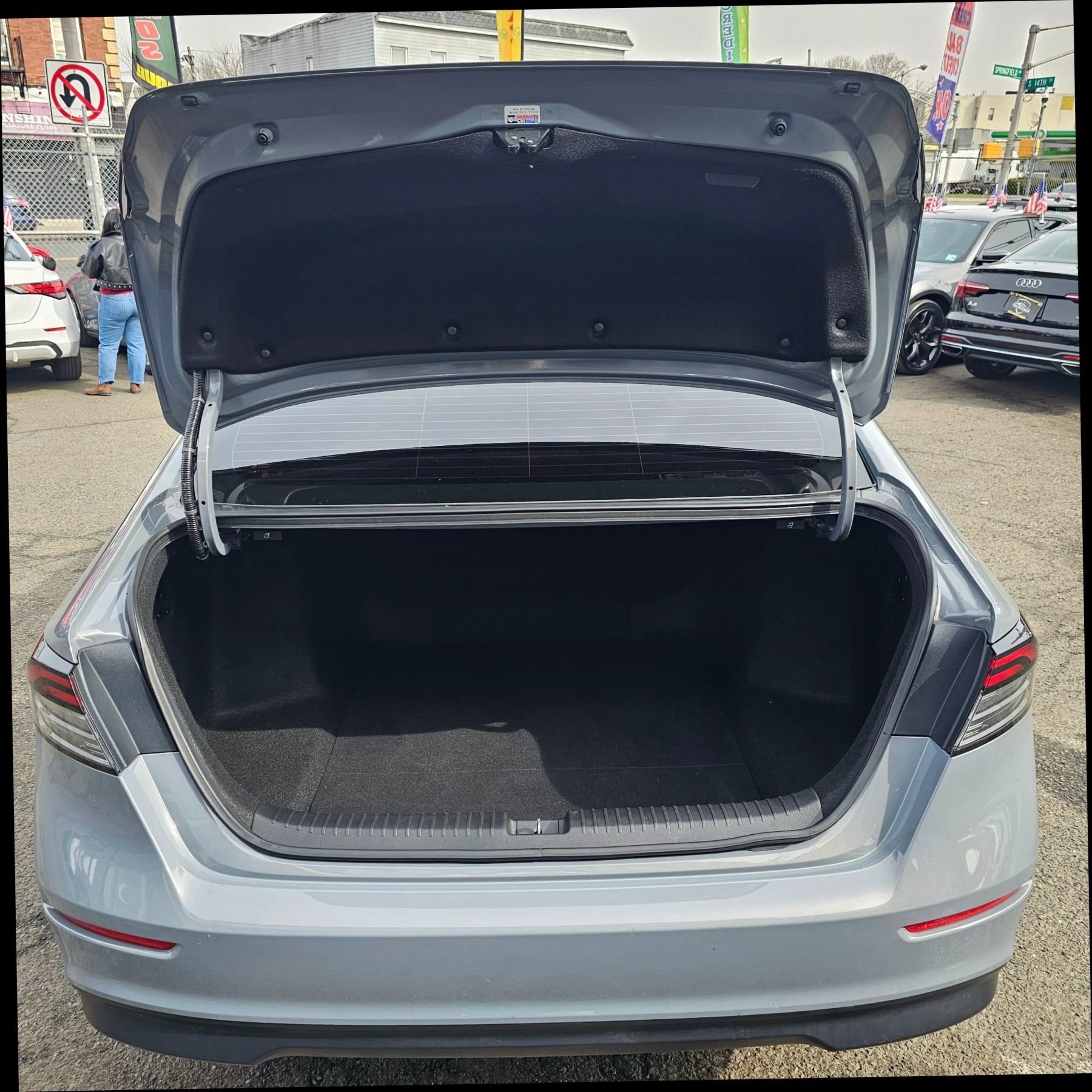 Used 2023 Honda Accord Sport image 38