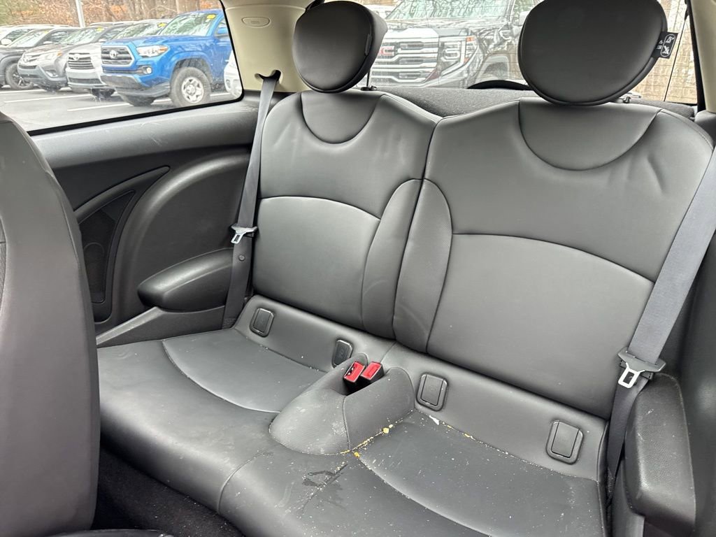 Used 2012 MINI Cooper Hardtop image 11