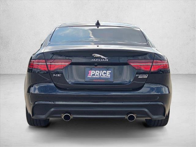 Used 2020 Jaguar XE S RWD image 6
